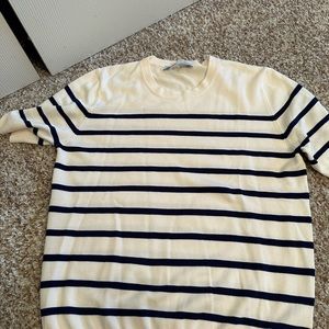 Zara short sleeve striped sweater. Never worn but removed tags.
